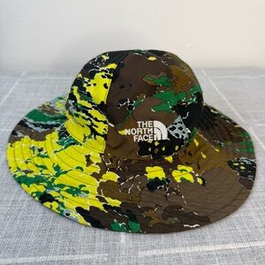 The North Face Littles Brimmer Toddler Hat 4T 5T Green Camo Print